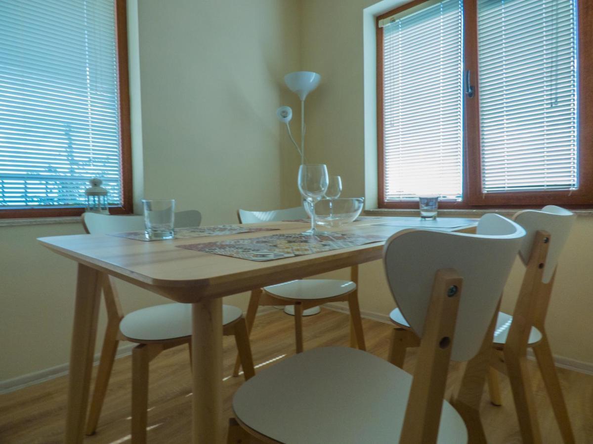 Private Apartment In Cypress Complex 15 ヴァルナ エクステリア 写真